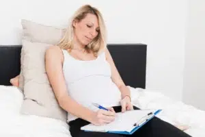Gestion du congé maternité en tant qu'indépendante