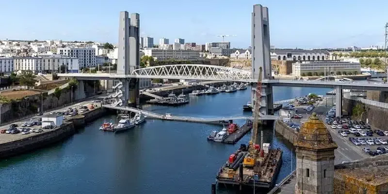 VIlle-de-Brest-1